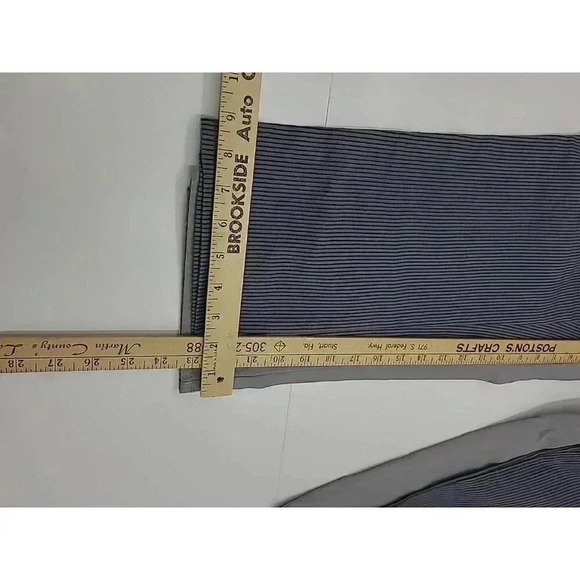Gap Capri Pants Women's Size 6 Lot of 2 Grey and Striped - Picture 9 of 9